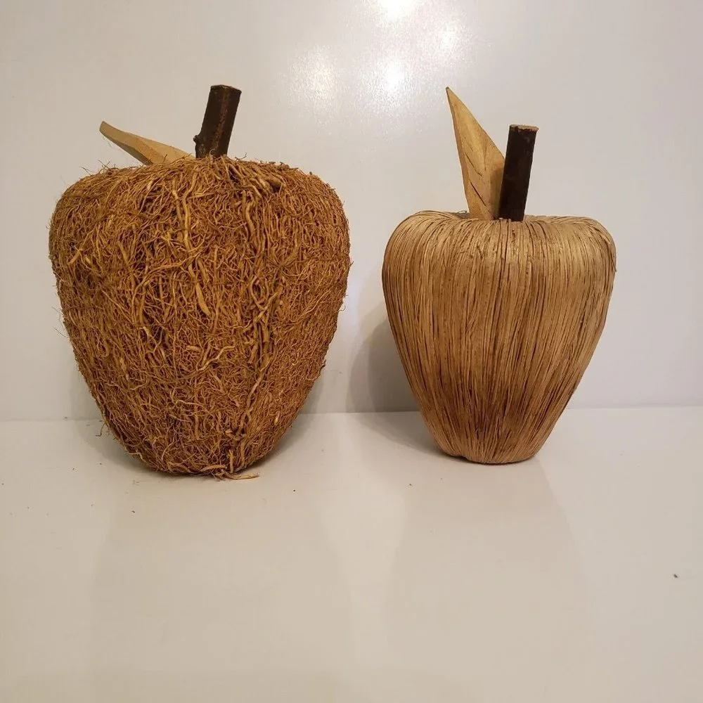 Vtg Primative Wooden Grapevine Apples‎ Set 2 Farmhouse Decorative